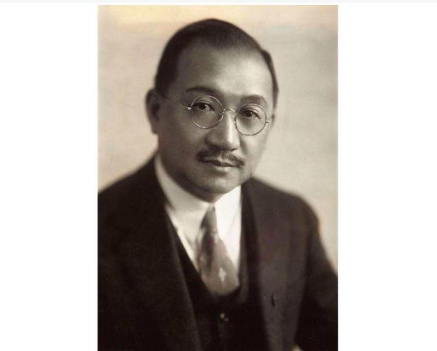 为了宋家利益，宋霭龄看准了蒋介石的政治前途，力促蒋宋联姻