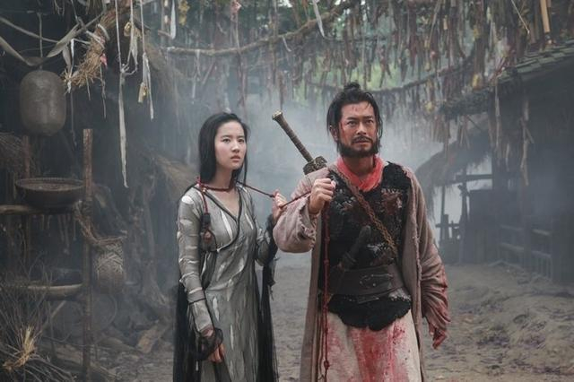 68岁“包租公”再演燕赤霞，身手敏捷气势十足，曾替李小龙翻跟头