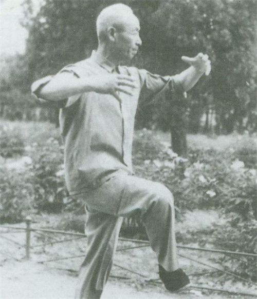 他被称为日本最强武术家,走红后却说:我的中国师傅,比我更厉害