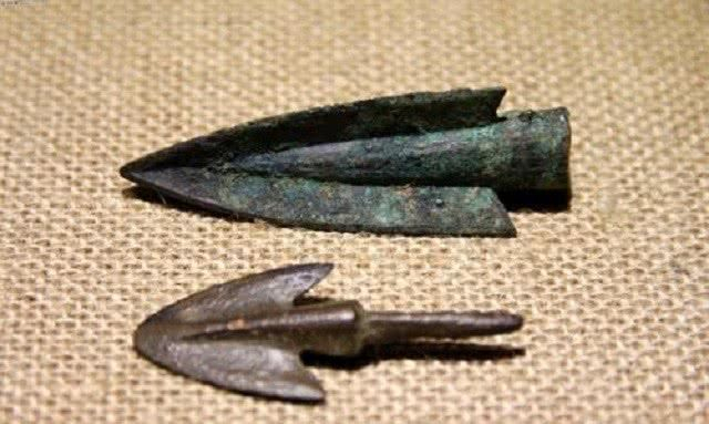 兵马俑中奇特的“高科技”箭镞,将刃部放大80倍后,才知有多牛|秦朝_新浪新闻
