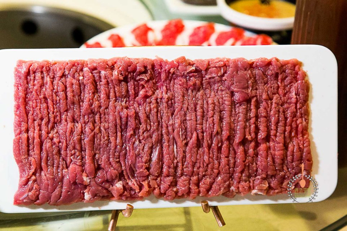 一个动作带动涮肉行业争相模仿，这家店5年立盘不掉的秘密