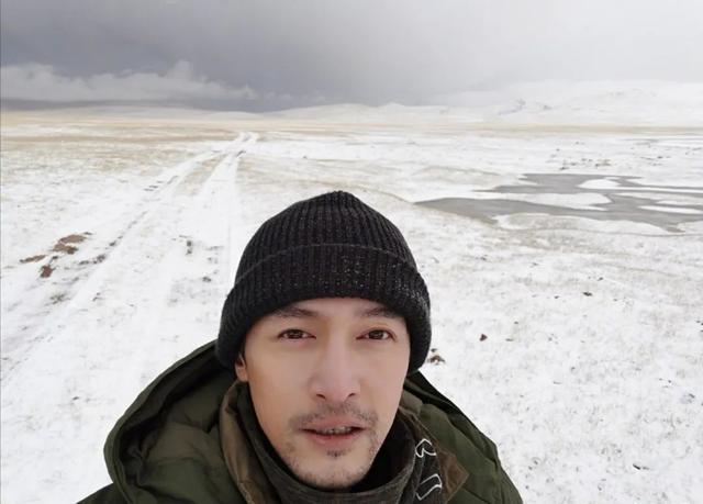 胡歌助理张冕:为救胡歌当场身亡,胡歌为报恩以她的名义捐献学校|张冕|胡歌|车祸