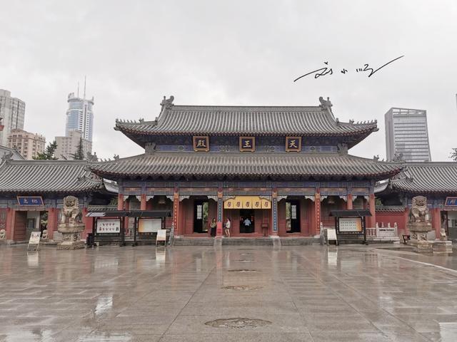 西安最低调的皇家寺院，位于市中心，还是密宗祖庭，但游客却很少