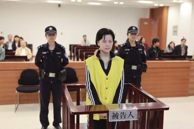 名模顾春芳：主动借了4年“高利贷”，集资17亿，最终沦为死刑犯