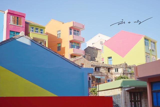 浙江温岭的网红小渔村，色彩缤纷被疯狂刷屏，但游客来了却很失望
