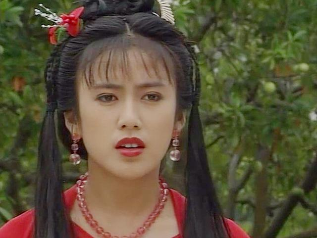 之一已退圈,白衣红衣谁漂亮却至今无果