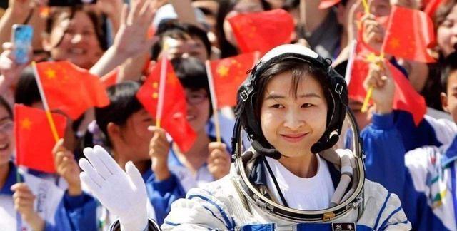 刘洋：她是中国首位女航天员，返航后却鲜有音讯，如今去了哪儿