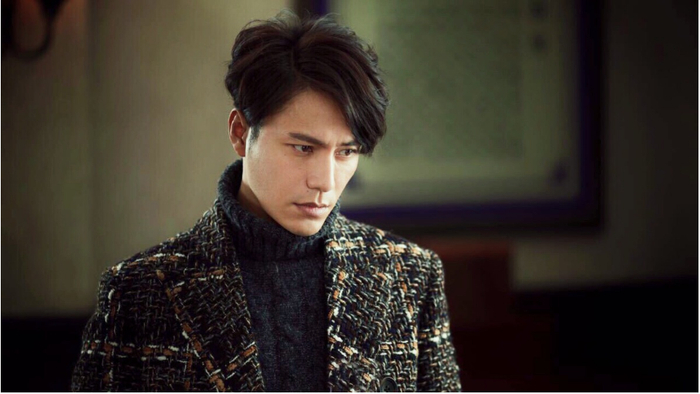 粉红女郎里的男性演员男主消失十年再复出龙套已成影帝