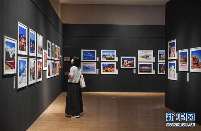 海南省博物馆举行世界文化遗产摄影艺术展