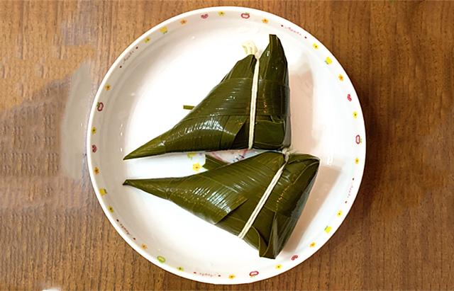 端午节将至，说说包粽子常用的9种“叶子”，看你用的是哪一种_新浪新闻