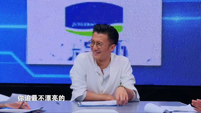 最强大脑7：谢霆锋幽默开场，也难掩尴尬的比赛，说好的灭团赛呢