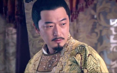 佛慧山上有一个大佛头，它的来历有些曲折，让人想起来都是遗憾