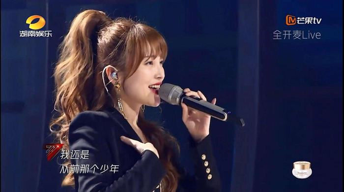 她就是本次《乘风破浪的姐姐》年纪最长,资历最老的伊能静