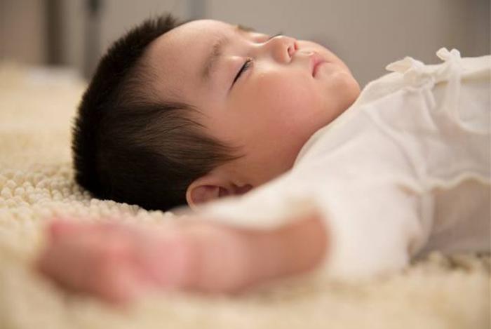 宝宝断夜奶难于登天？科学三步走，让小“睡渣”变“睡神”