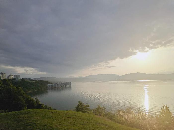 绿地太平湖：私藏世界的湖居臻壤，美好生活澎湃而至！