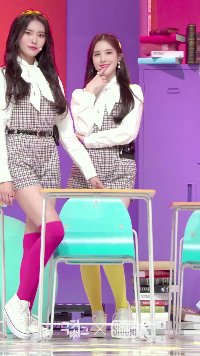 音行打歌现场直拍女团Weeekly主LEEJAEHEE李在熙_手机新浪网