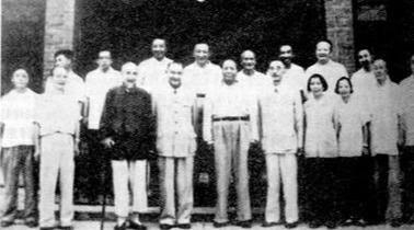 周世钊多次求给一师正式题名,毛主席总是拖延,为何最终未能如愿|黄河|湖南|毛主席喜欢游泳,经常畅游大江大海,为什么一次也没有游过黄河|校名 ...