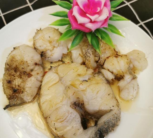 香煎鳕鱼，简单快手，厨房小白一样可以做出美味！