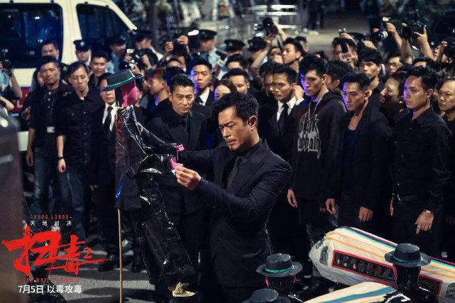 刘德华3部新电影即将上映，给中国电影市场吃了个“定心丸”