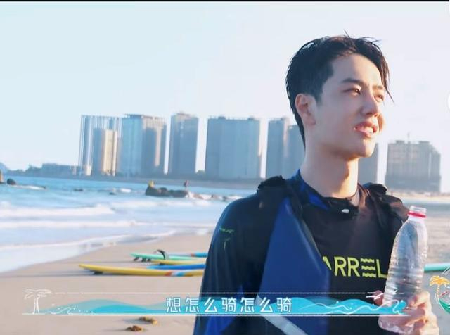 王一博又被疑整容网友鼻子透光了这算是整容实锤了吧