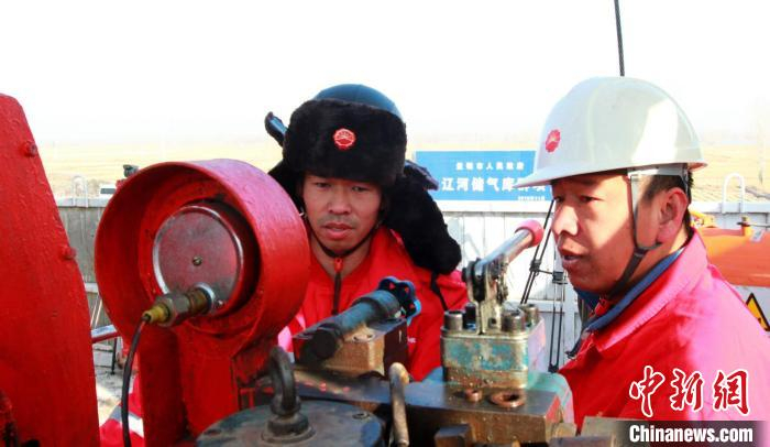 储气库施工现场。　辽河油田供图