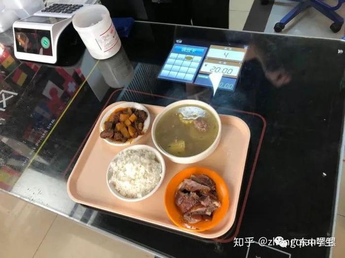 养膘警告！2020广东省内外公办高校食堂+宿舍盘点，这所堪称五星级