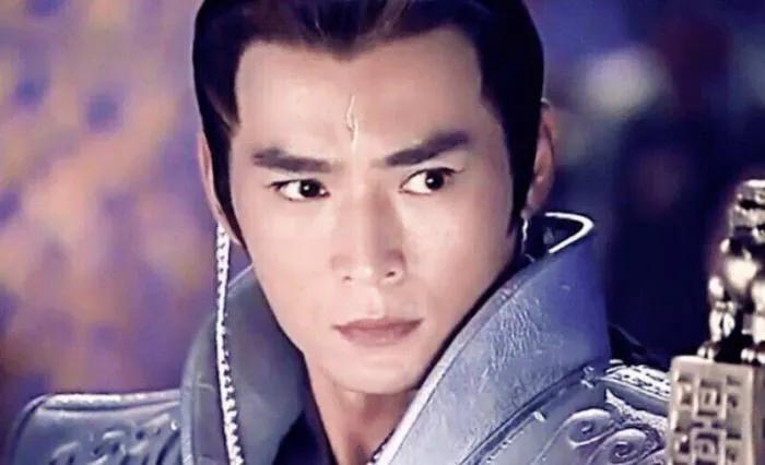 4个版本杨戬,前三位都像傻大个,他才是真的经典