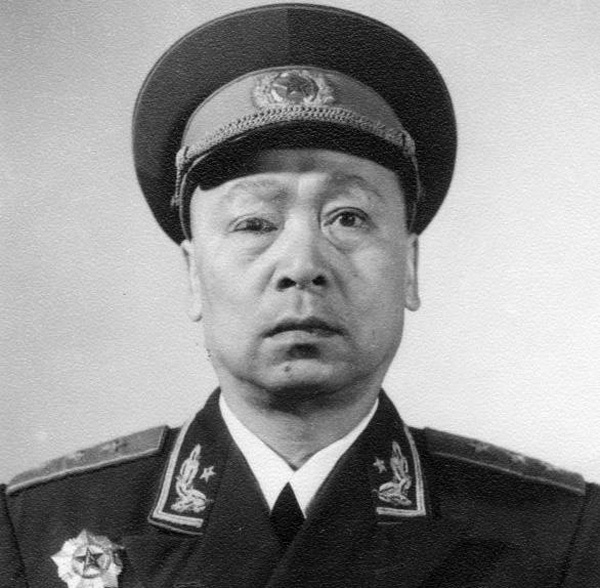 他是红四方面军政治部主任,临终前留下遗嘱,死后不进八宝山