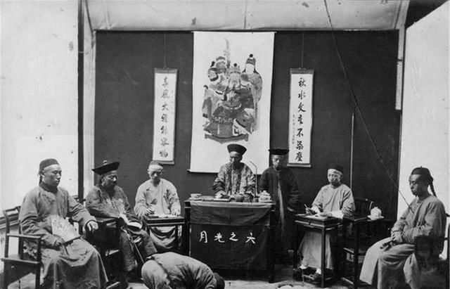 清朝的“知县”,到底是什么官职,相当于现在什么职务?