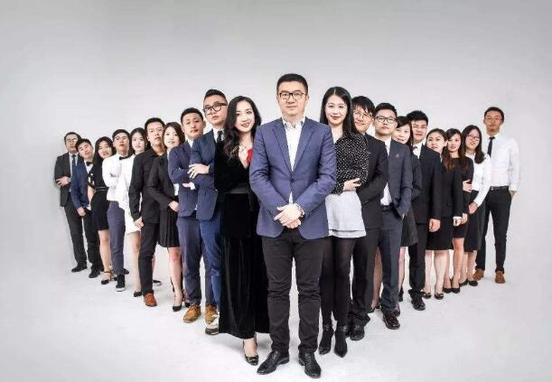 团体集体合影人物的站位排列方式|人物|队形|团体