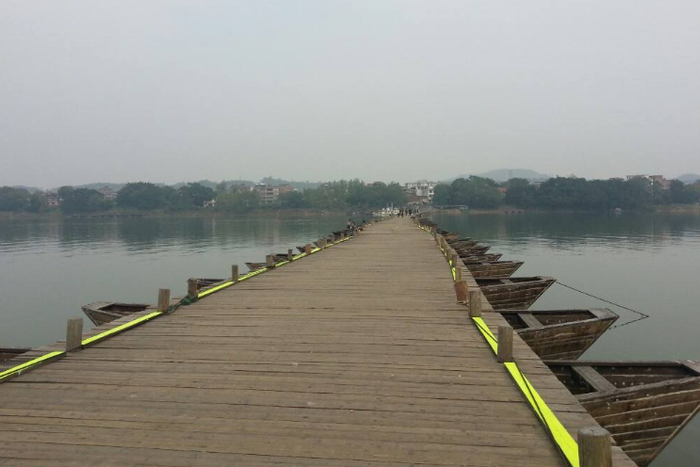 江西又一景点走红,100条船漂浮江面800年,人称赣州“灵魂之处”|古浮桥_新浪新闻