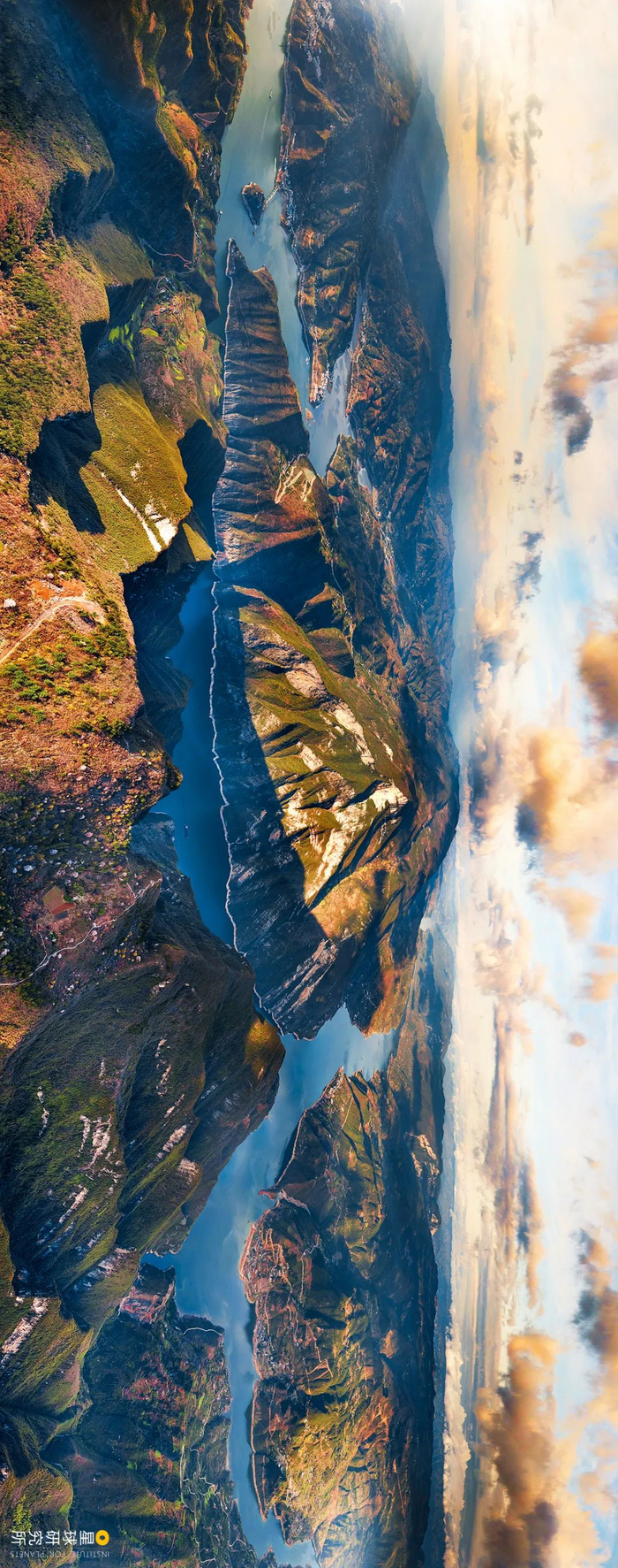 瞿塘峡全景 王正坤 摄