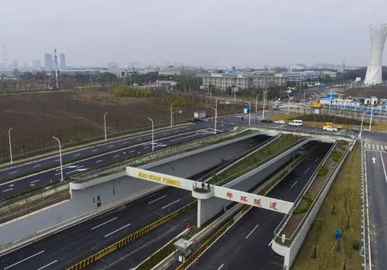 郊环隧道浦东入口