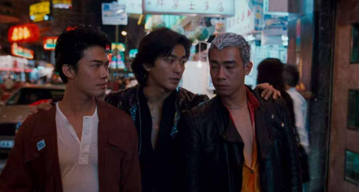 《古惑仔》山鸡哥大佬B久违同框，吴志雄发福了，陈小春胡子拉碴