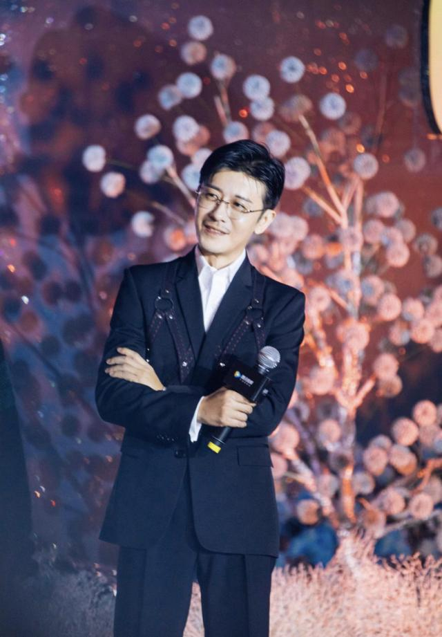 林雨申新剧开机,合作小十七岁男演员,曾和他的爸爸一起演过戏|刘怡潼|男演员|刘奕君