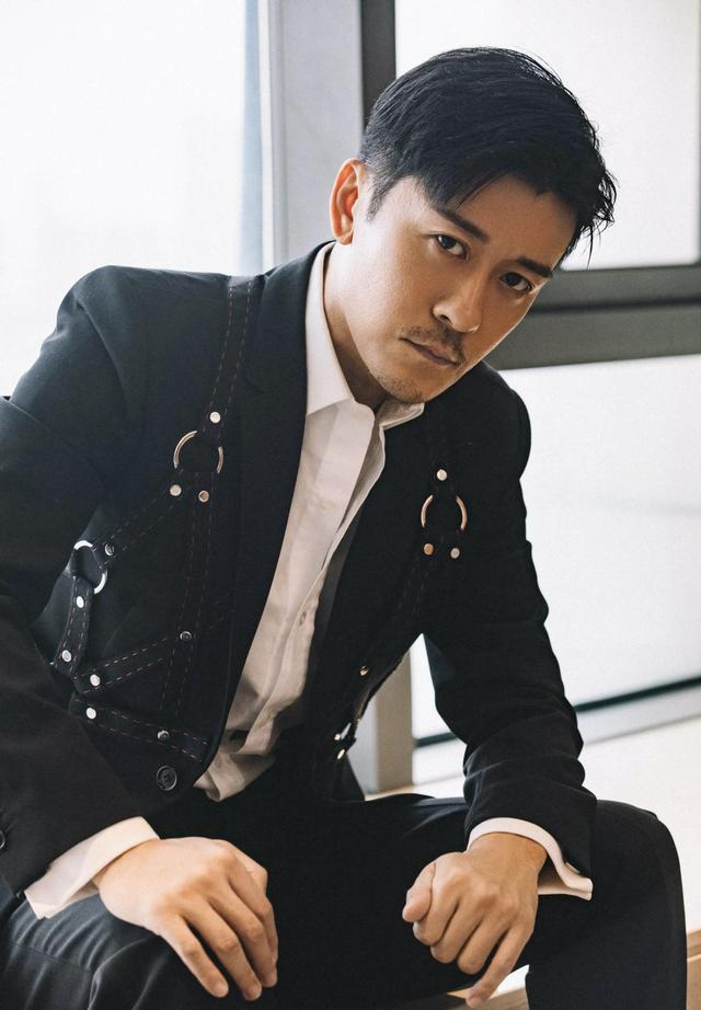 林雨申新剧开机,合作小十七岁男演员,曾和他的爸爸一起演过戏