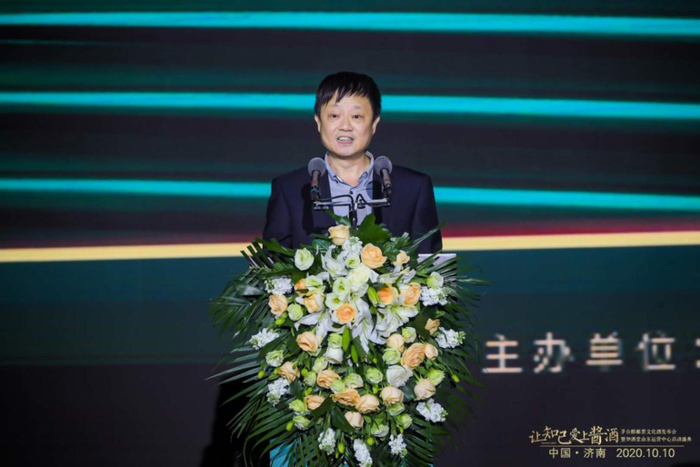 ▲中国集邮总公司副总经理顾军