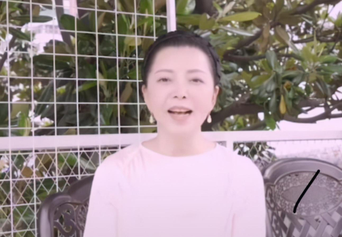 51岁仇晓风采依旧，和汪涵成邻居，儿子继承超高颜值|仇晓|汪涵|风采
