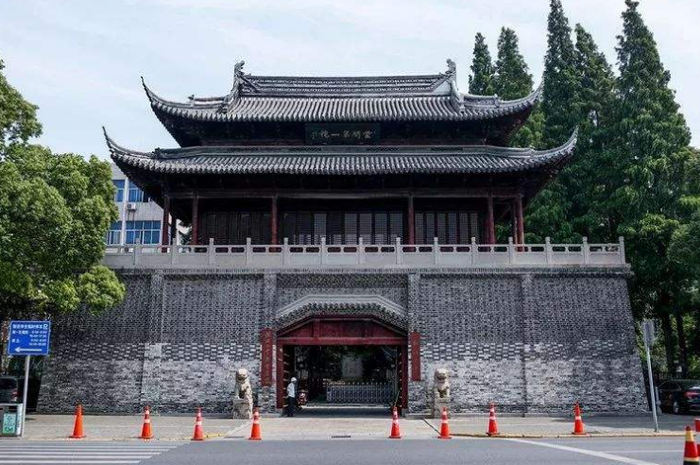 上海