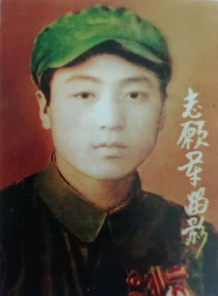 ▲资料图片：1950年参加志愿军时的萧模林（受访者供图）