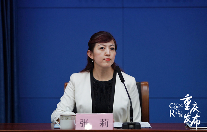 IDG中国区副总裁张莉回答记者提问 罗嘉 摄