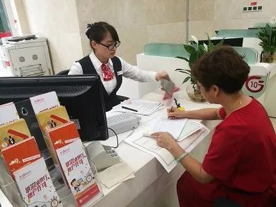 图片来源：新华社