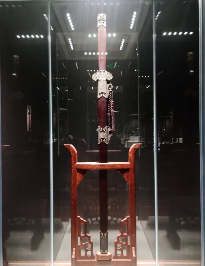 龙泉剑瓷博物馆镇馆之宝 组委会供图