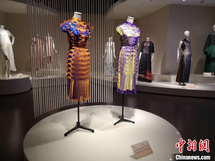 保加利亚设计师作品。　童笑雨 摄