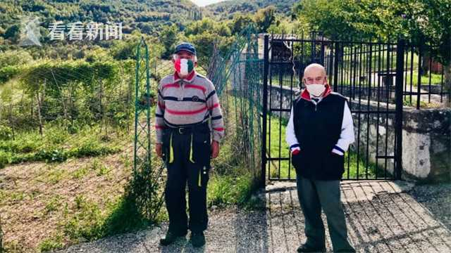  82岁的乔凡尼·卡里利（左）和74岁的詹皮耶罗·诺彼利（右）