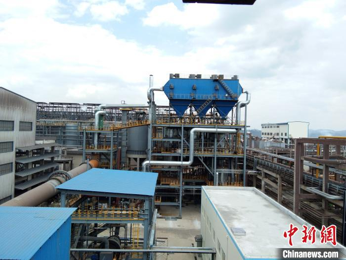 图为铝灰加工现场全景。云南文山铝业有限公司供图