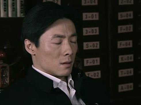 出演经典谍战剧“潜伏”的祖峰,一个低调有实力的演员|李涯_新浪娱乐_新浪新闻