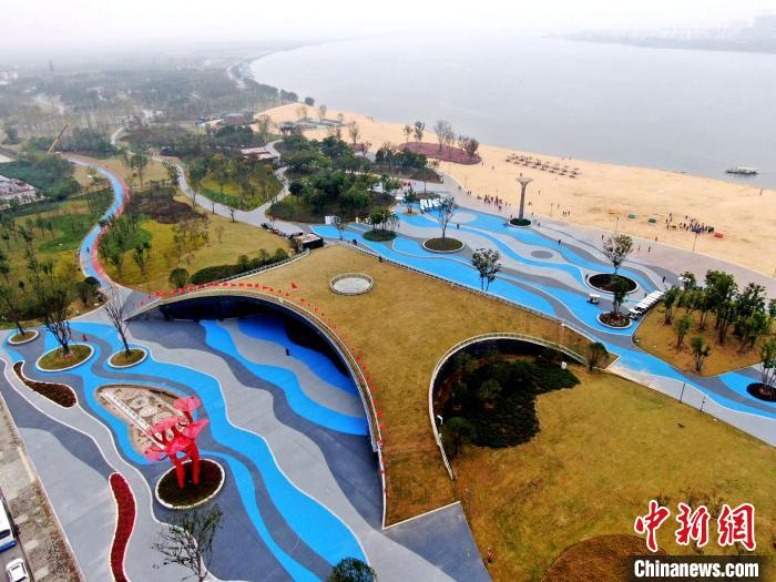 鱼梁洲环岛景观带之快乐水岸 杨东 摄