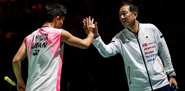 图说：桃田贤斗与朴柱奉 资料图