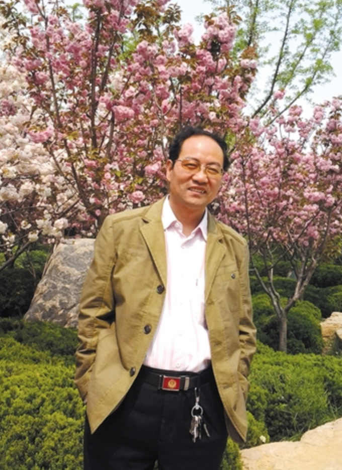 程一身:对艰难挣扎者的注目,是诗人的基本良知|书评|白鹭|诗体|诗歌|汉语|诗作_新浪新闻